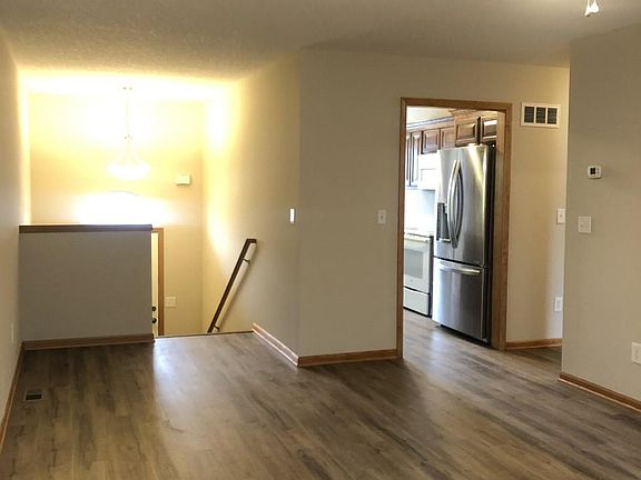 5th image of 8625 N Mersington Ln