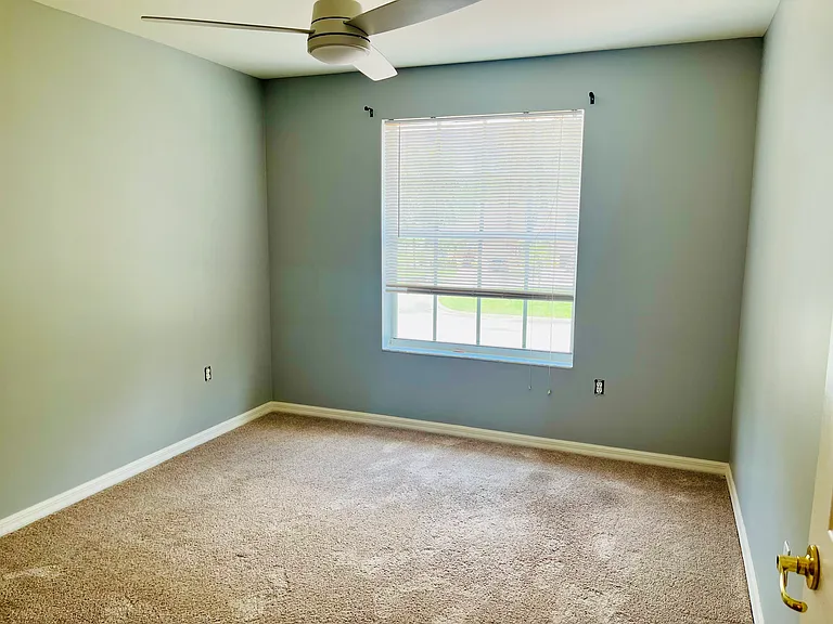 14135 Winchester Ct #402 — Photo 14