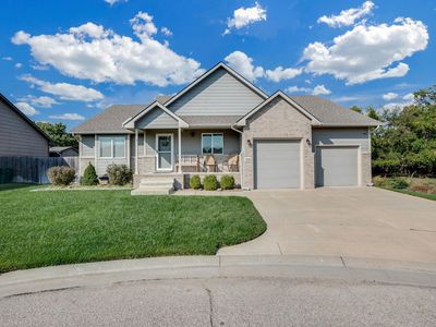 1204 W Leonard St, Haysville, KS, 67060