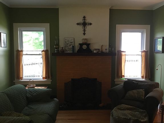 4th image of 108 N Bellevue St
