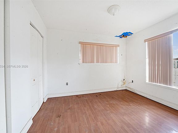 5th image of 546 NW 8th Ave