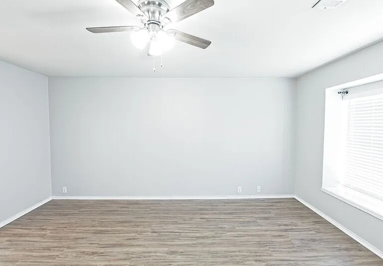 2309 Mallard Dr — Photo 34