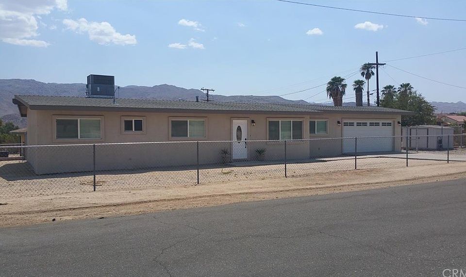1st image of 71737 Sunnyslope Dr