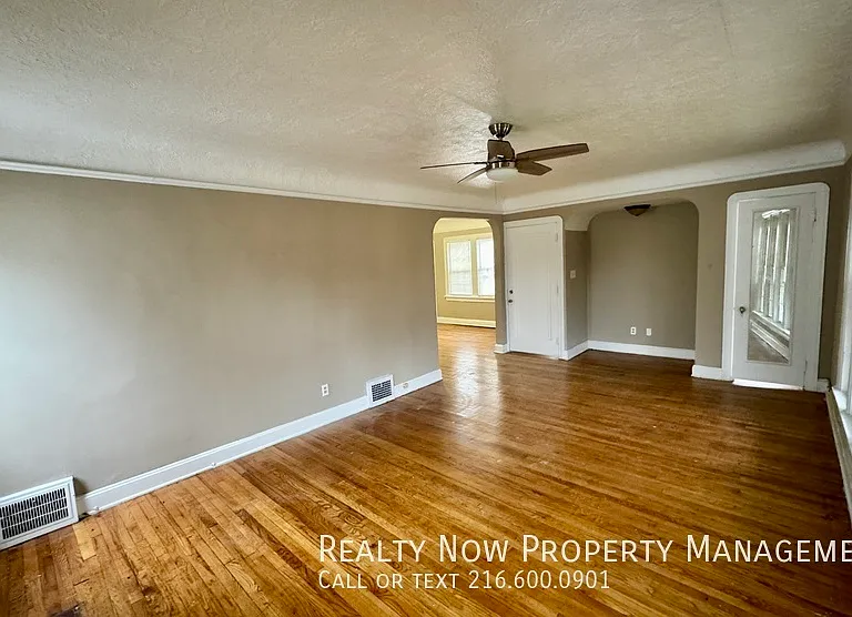 3671 Daleford Rd #3671-UP — Photo 7
