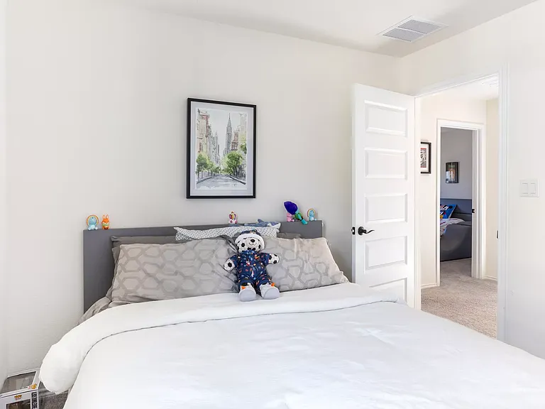1133 Aronia Ln — Photo 20