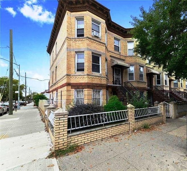 1st image of 8124 17th Ave