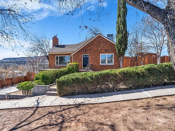 3rd image of 239 N Main St