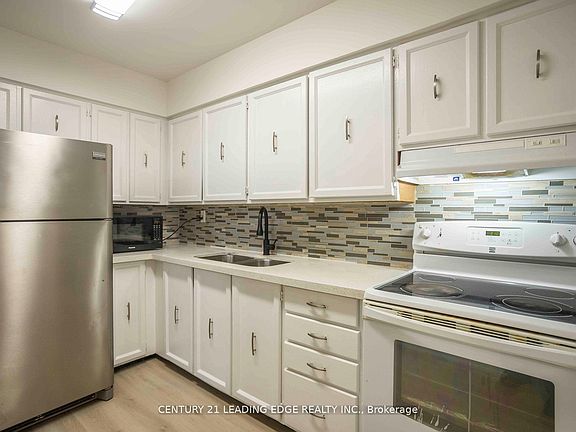 4th image of 1338 York Mills Rd #1609