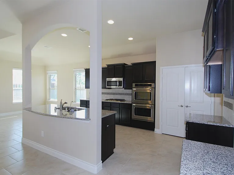 5607 S Denham Ridge Ln — Photo 19