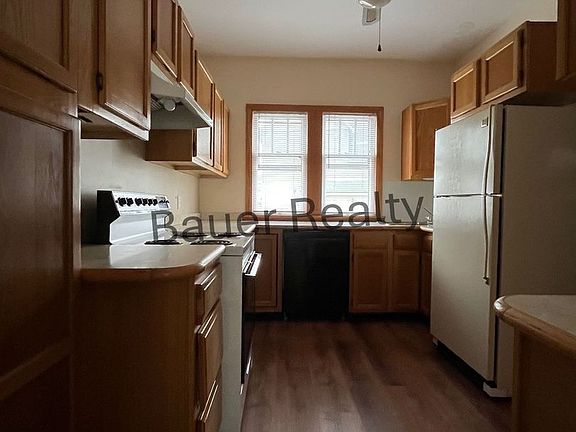 5th image of 306 Quarry St