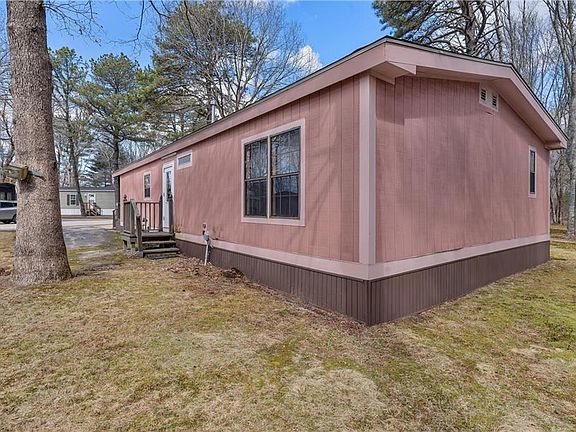 3rd image of 41 Leisure Way