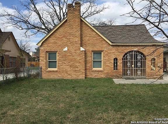3rd image of 423 Donaldson Ave
