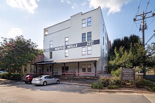 1st image of 801 W McGee St Unit 11