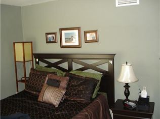 1210 Oak Ridge Dr, South Bend, IN 46617