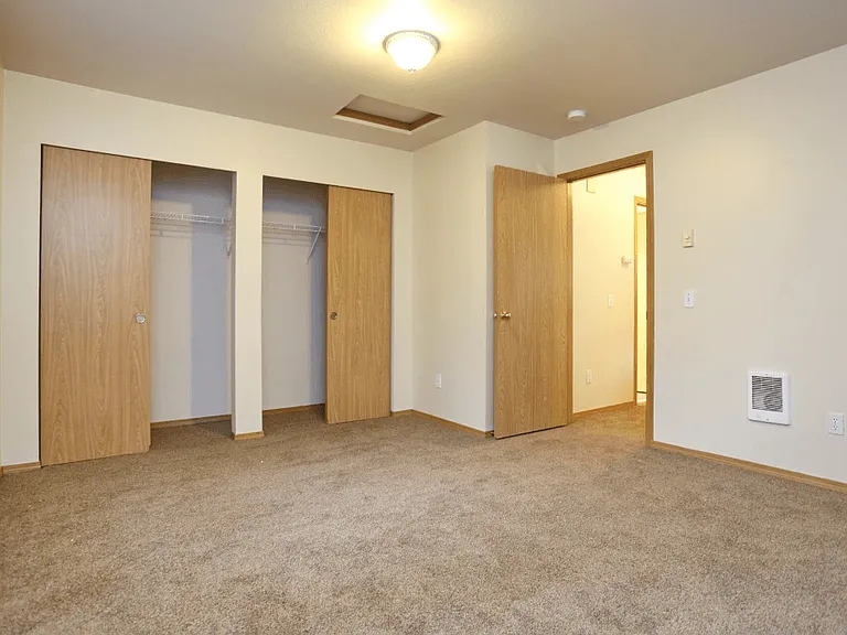 Fairway Edmonds Apts — Photo 11
