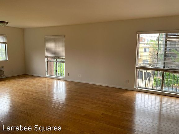 3rd image of 950 Larrabee St APT 202