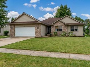 320 Lake Lida Ln, Rochelle, IL 61068