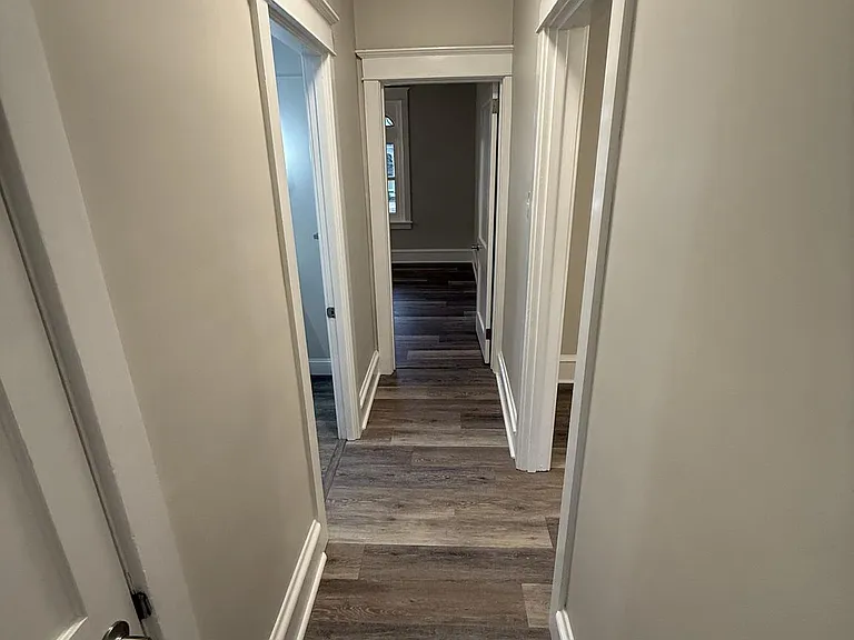55 King St — Photo 10