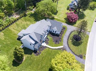 905 Wootton Rd, Bryn Mawr, PA 19010