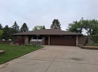 905 Walnut St, Mapleton, IA 51034