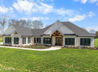 311 Highland Springs Rd, Walland, TN 37886
