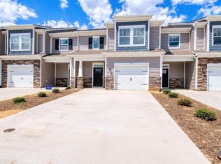 211 Brightleaf Rd, Hillsborough, NC 27278