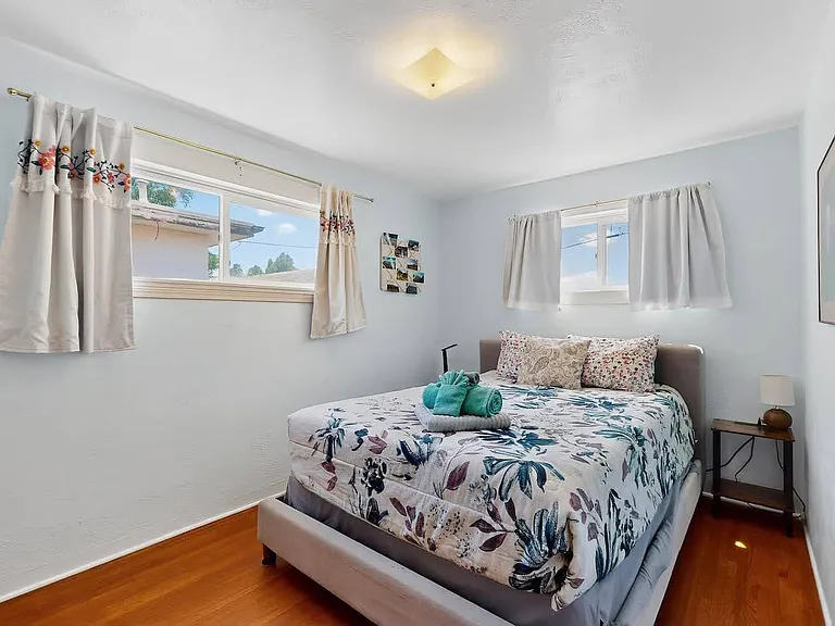 735 Jefferson St NE — Photo 14