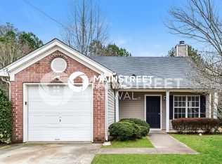 6827 Browns Mill Walk, Lithonia, GA 30038