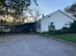 615 N Mickey Mantle Blvd, Commerce, OK 74339