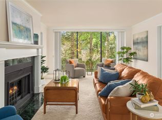15512 Country Club Dr APT B38, Bothell, WA