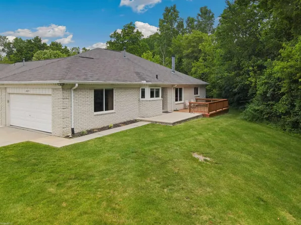 20475 Palms Dr #197, Clinton Township, MI 48036