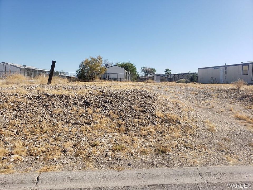 2nd image of 692 Citrus St