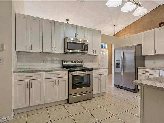 3rd image of 8626 Duckworth Ct
