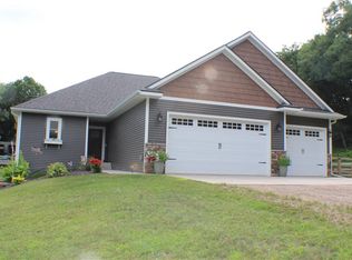 9715 Crescent Ave, Eau Claire, WI 54703