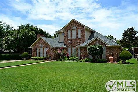 1st image of 5202 Huntington Ct