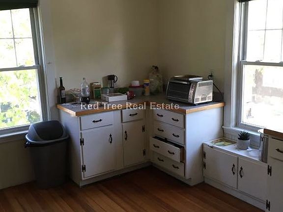 5th image of 297 Faneuil St #165165