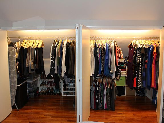 4th image of 5923 Vandegrift Ave