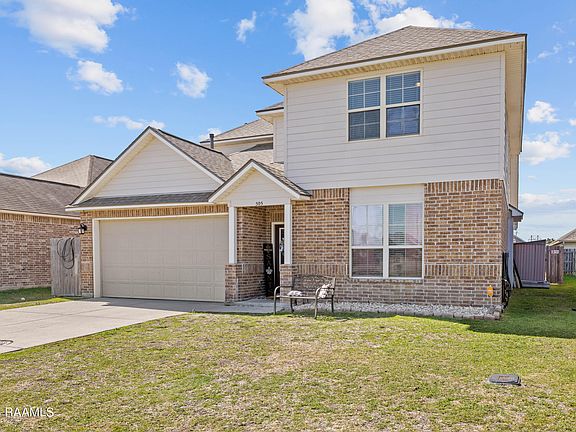 2nd image of 505 Country Lakes Trl