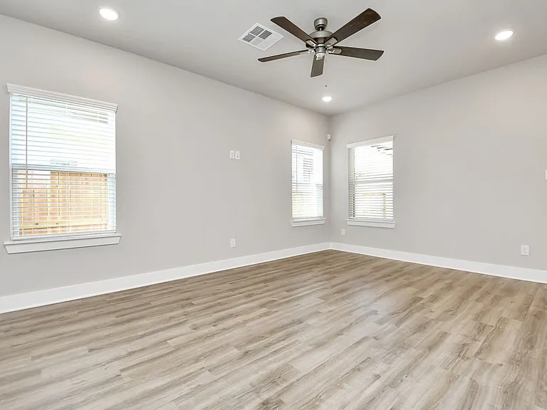 21026 Bay Village Dr #A — Photo 19