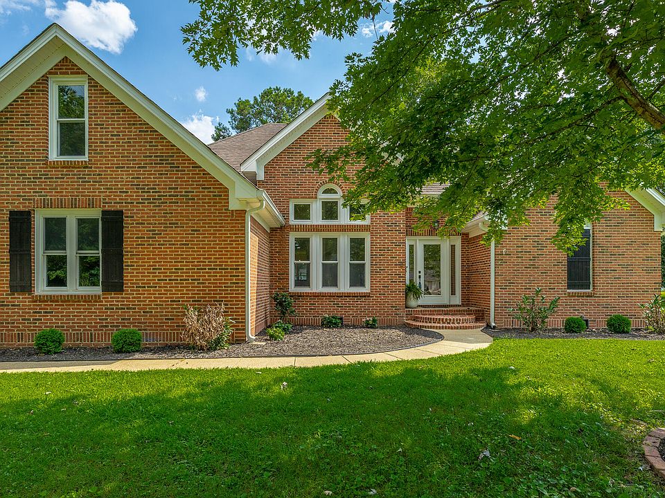 1st image of 1618 Gunston Hall Rd