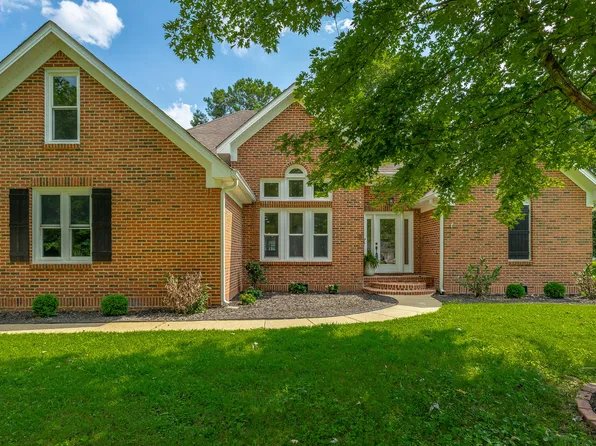 1618 Gunston Hall Rd, Hixson, TN 37343