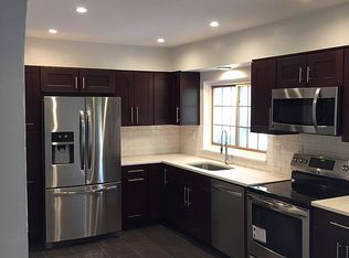 23712 Wolf Rd, Bay Village, OH 44140