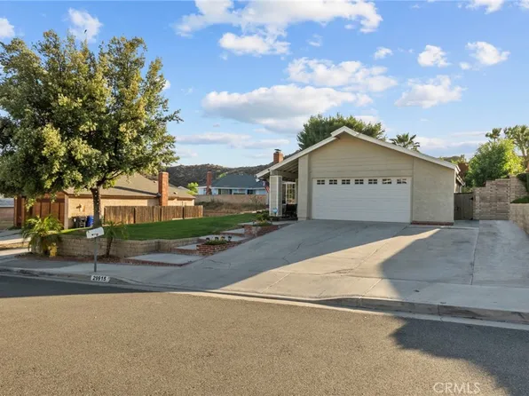 29915 Violet Hills Dr, Santa Clarita, CA 91387