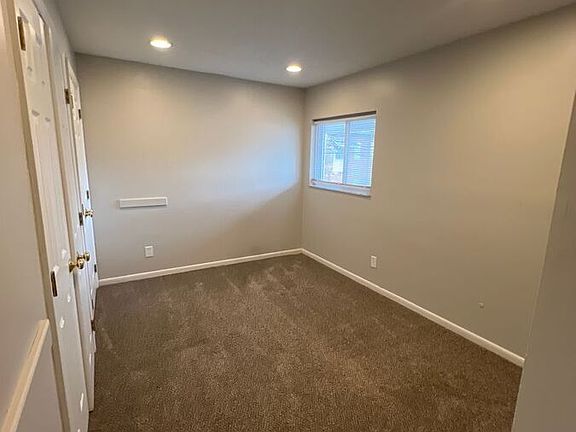 5th image of 252 E 12th Ave #4