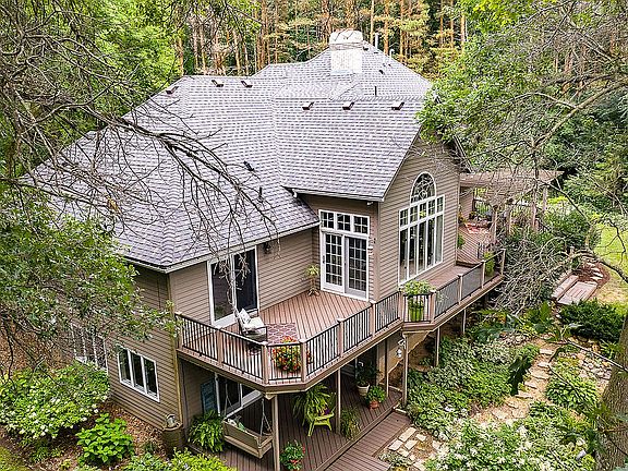 Wrap around deck