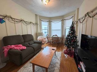 1367 Commonwealth Ave APT 2, Boston, MA 02134