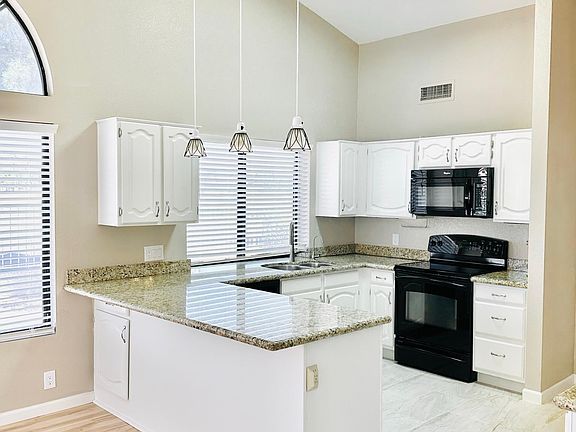 2nd image of 9147 W Palm Tree Dr