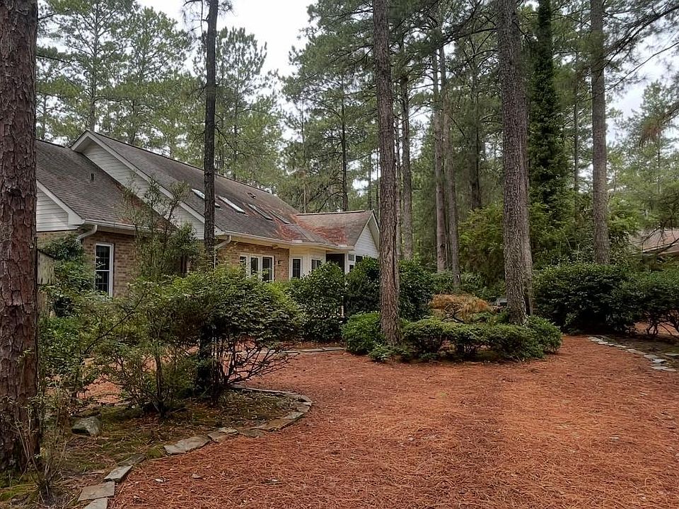 2nd image of 5 Woodway Lane