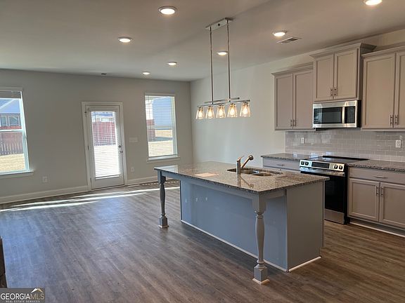 6th image of this home