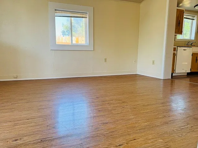 1350 Waller St SE #1 — Photo 16